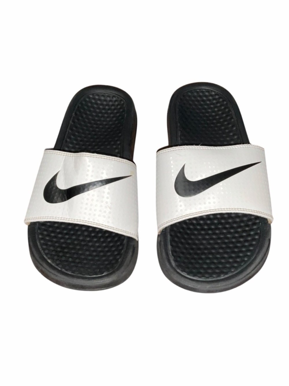 Nike Benassi Slides Black White Men’s 6 Women’s 8